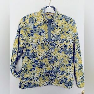 Orvis Lightweight Fleece top with pockets. Like new.